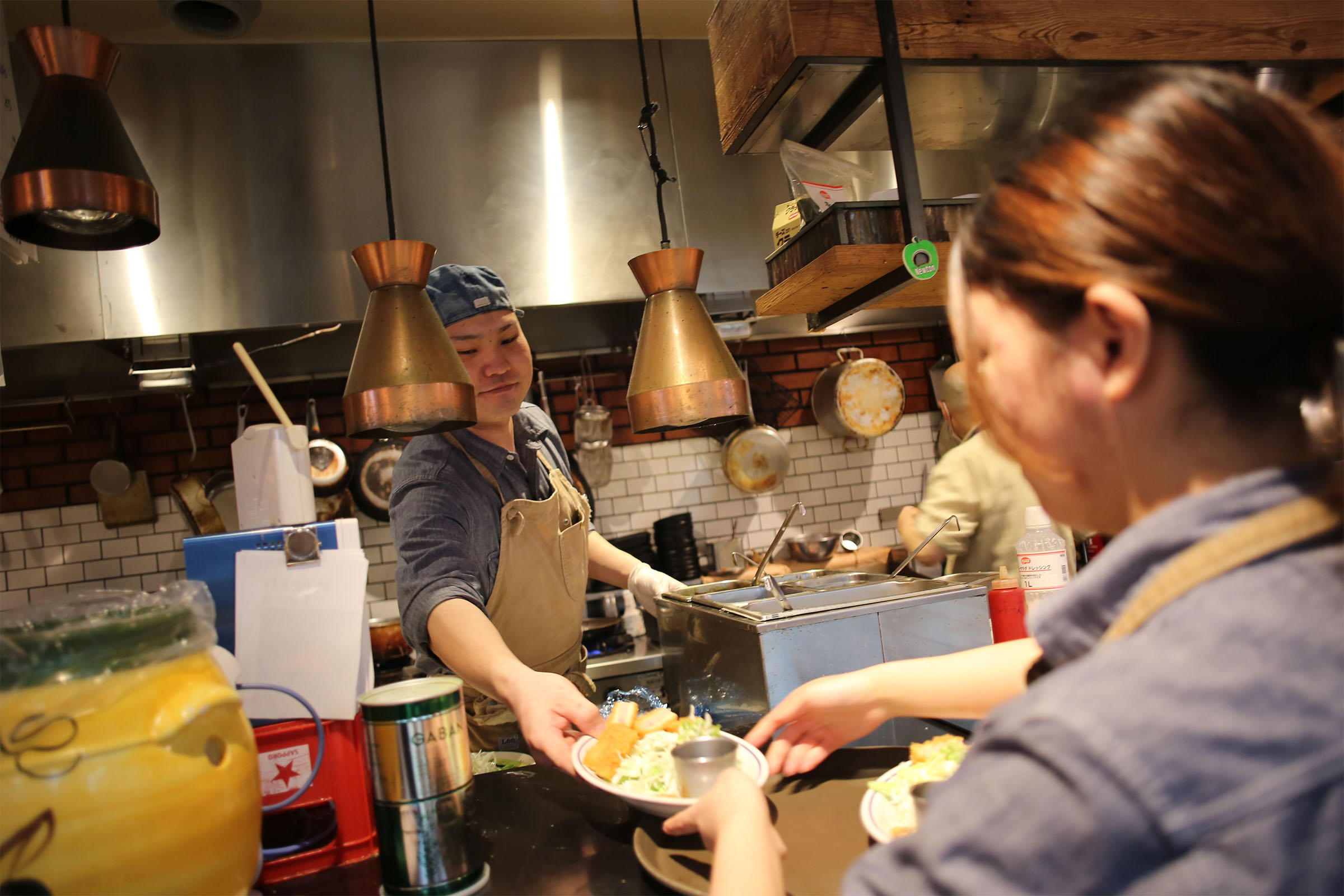 株式会社ニユートーキヨー：創業100年に向けて、<br />
食と人をつなぐ企業の顔へ